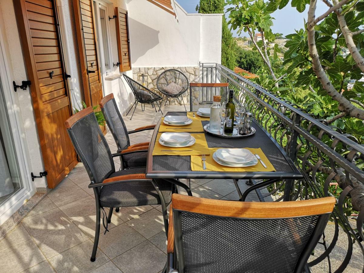 Katarina Apartment ปูนัต ภายนอก รูปภาพ